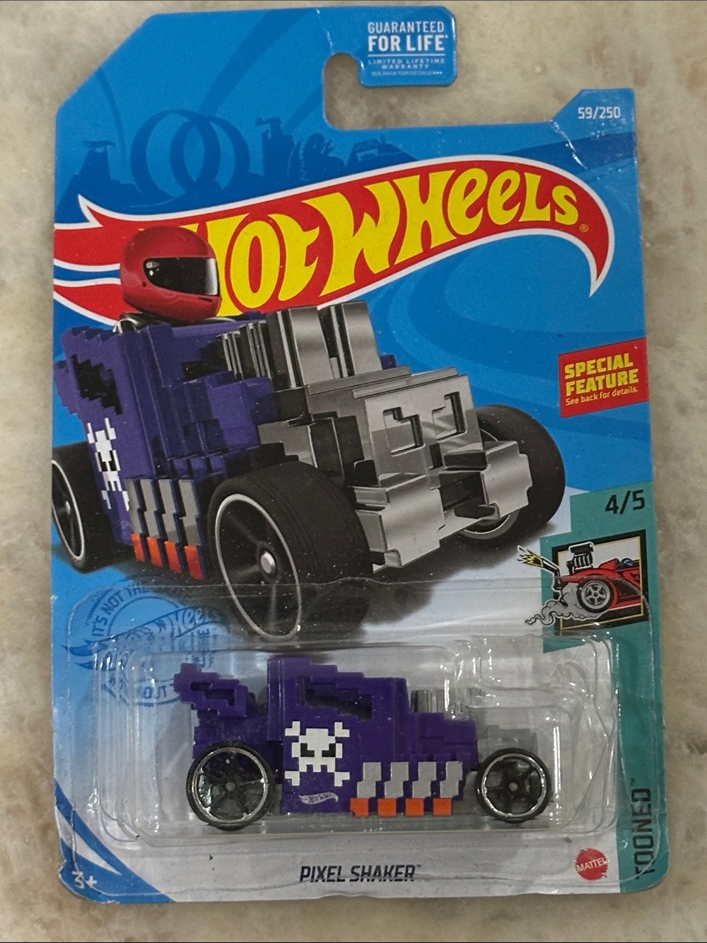 Hot Wheels Pixel Shaker Kids Toy Car - Purple